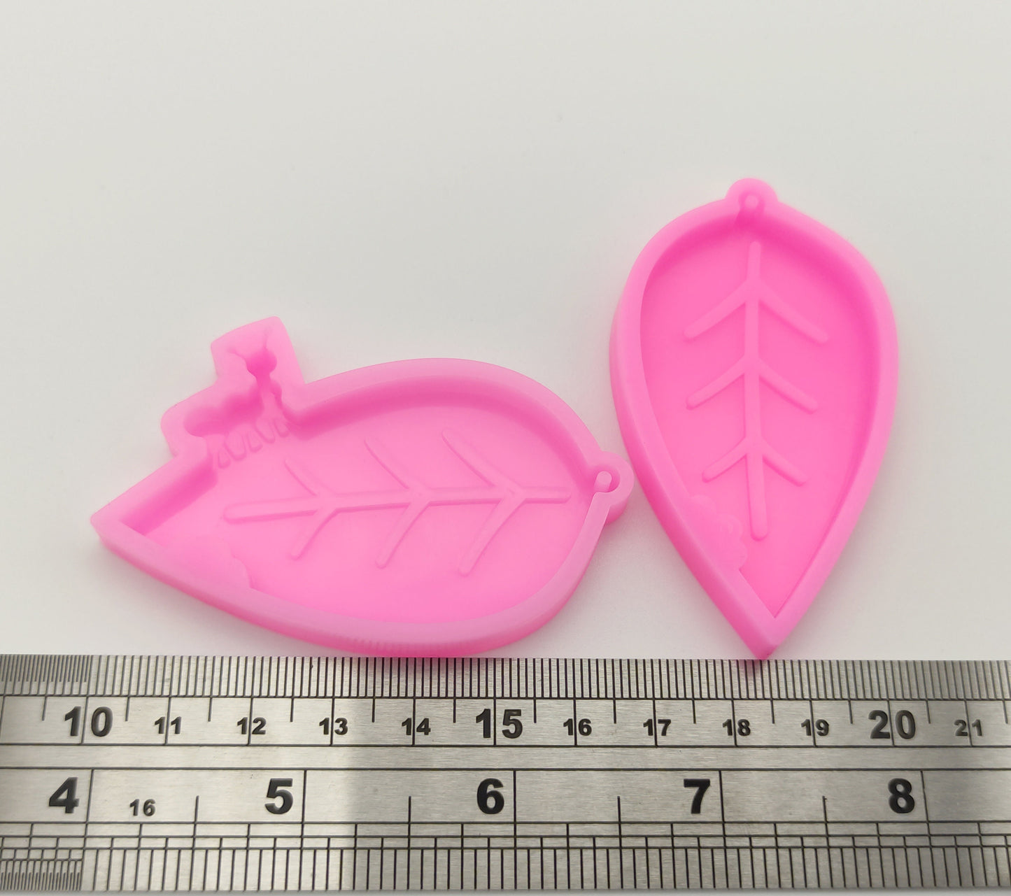 Ant Leaf Earring Silicone Mold, Leaf Epoxy Resin Pendant Mold, Ant Leaf Polymer Clay Mould, Leaf Resin Supplies Mold, Leaf Earring Mould