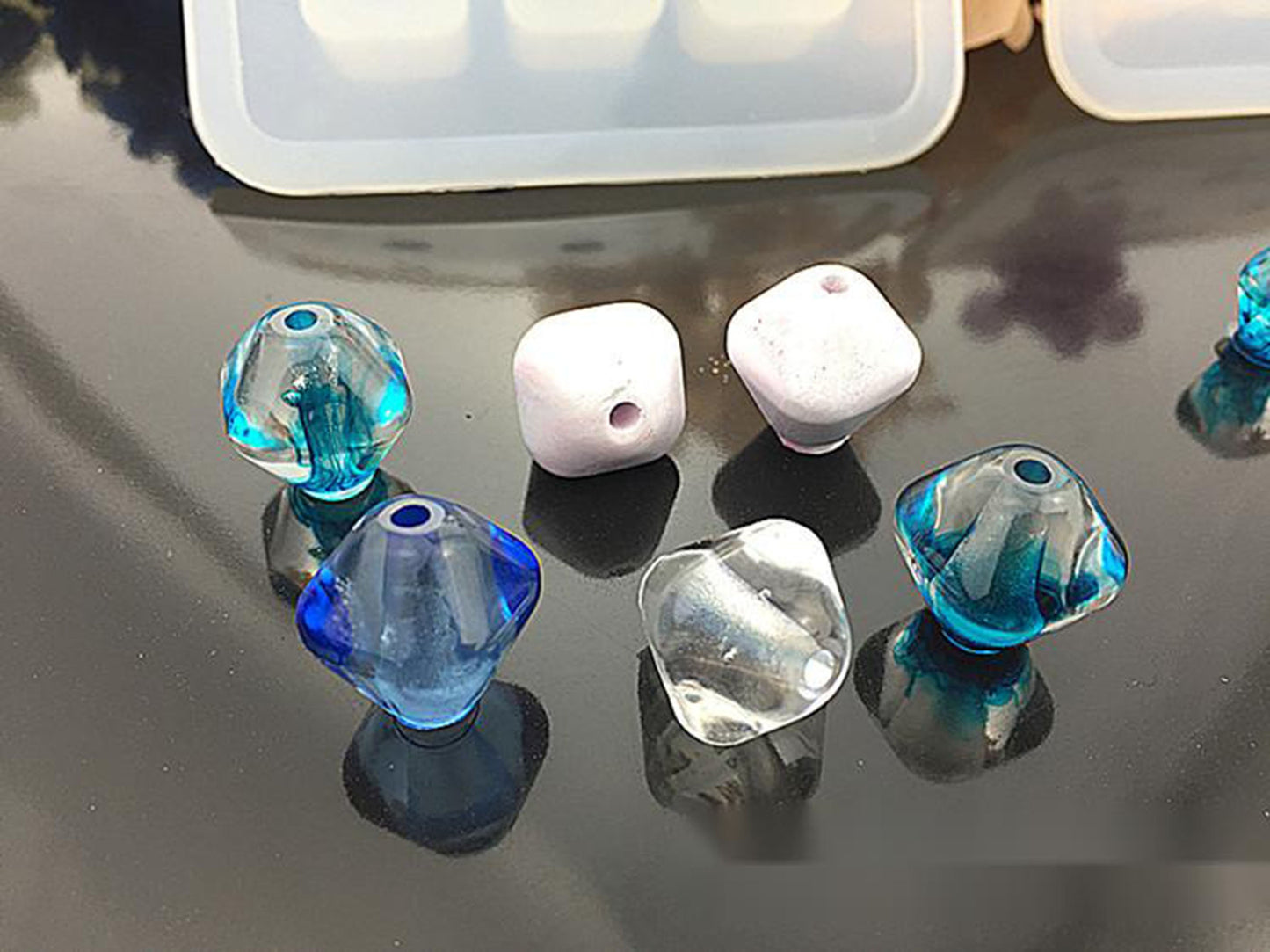 6mm Rhombus Beads With Holes Silicone Mould, Rhombus Beads Earring Epoxy Resin Pendant Mold, Round Jewellery Polymer Clay Tool, UV Resin