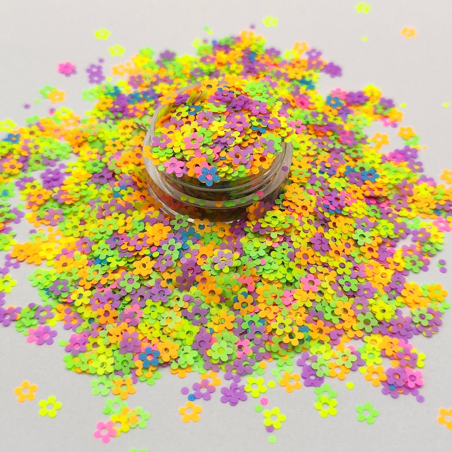 Fluorescent Colourful Flower Glitter, Daisy Neon Nail Art Glitter, Fluorescence Nail Glitter, Resin Supplies, Neon Rainbow Glitter