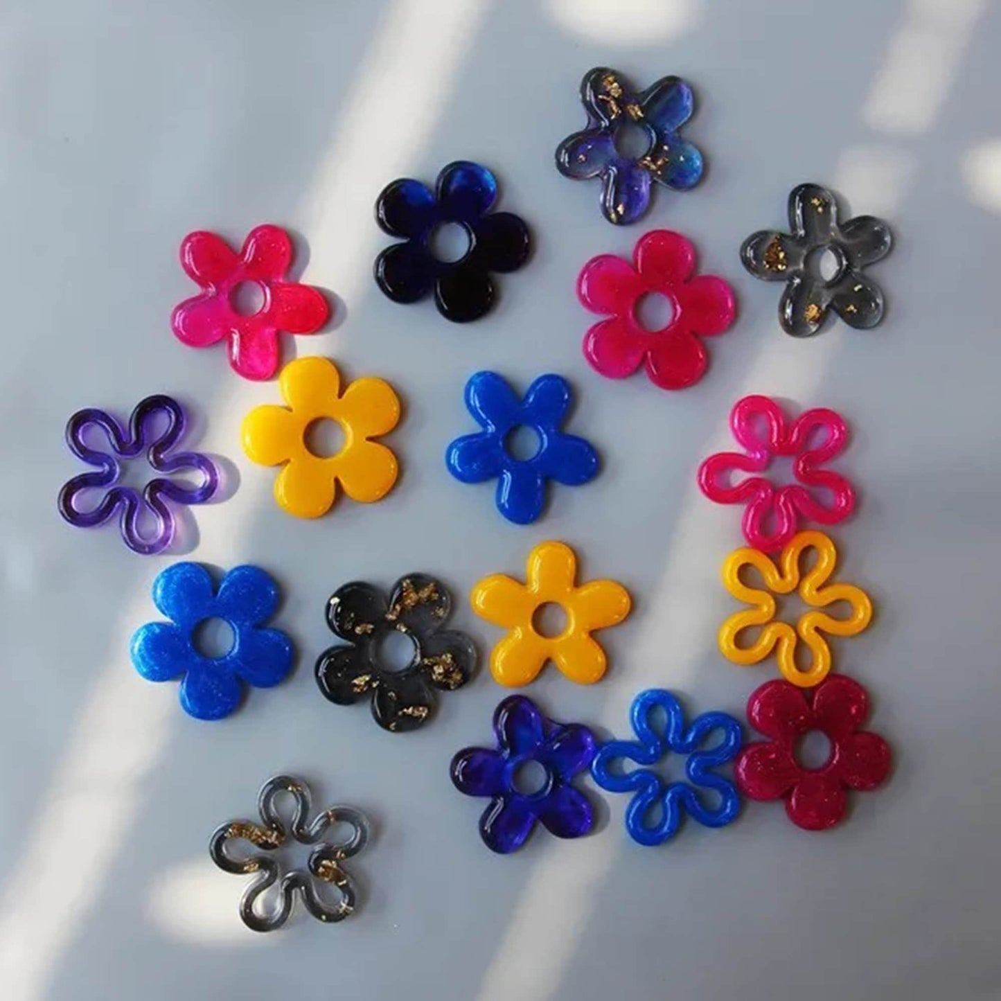 Flower Earrings Mould, Geometric Statement Earring Silicone Mold, Pendant Epoxy Resin Mould, Jewellery Polymer Clay Tool, UV Resin Mold